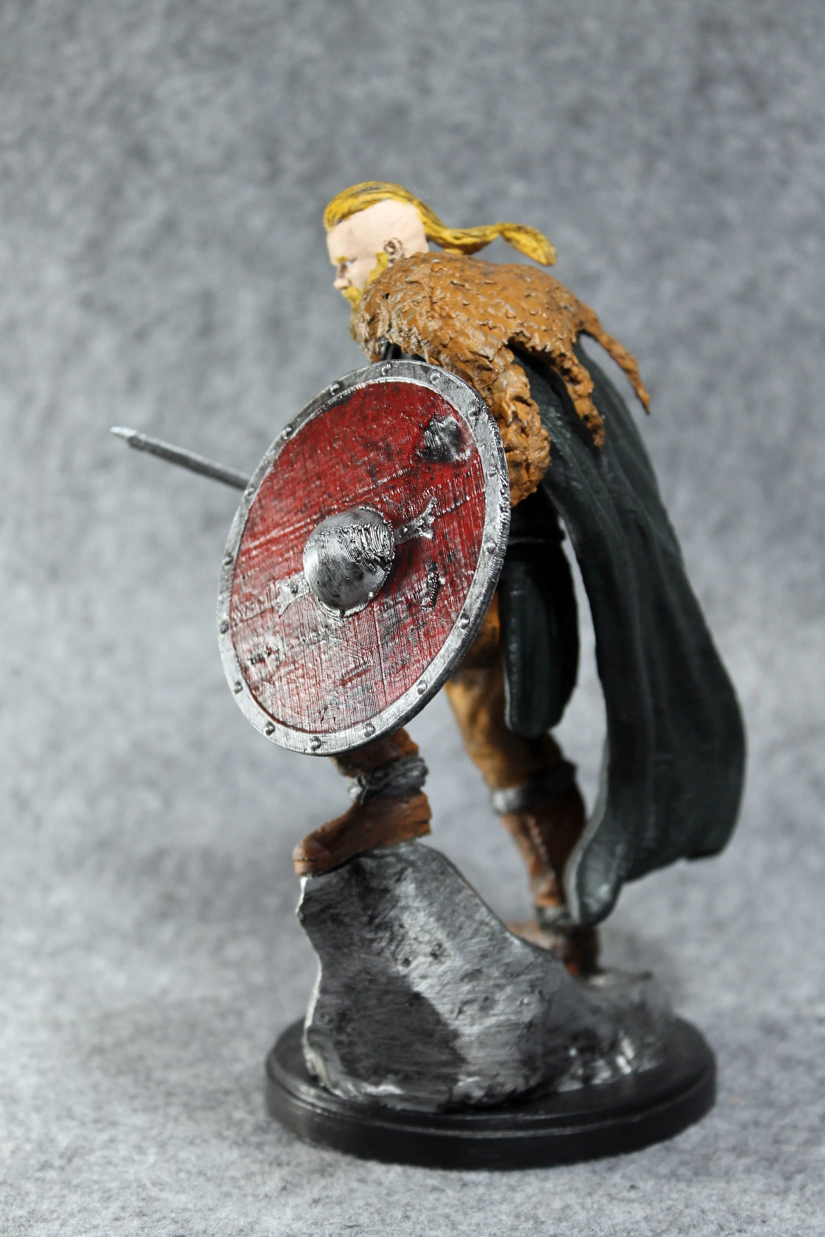 Ragnar Lothbrok Figürü 17 cm | PLA Filament 3D Baskı