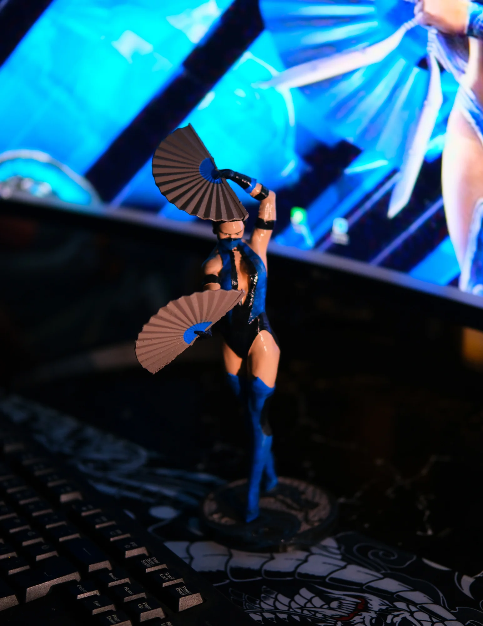 Figür 25 cm Kitana 3D Baskı Aksiyon Figürü – El Yapımı Boyama, Koleksiyonluk Oyun Karakteri