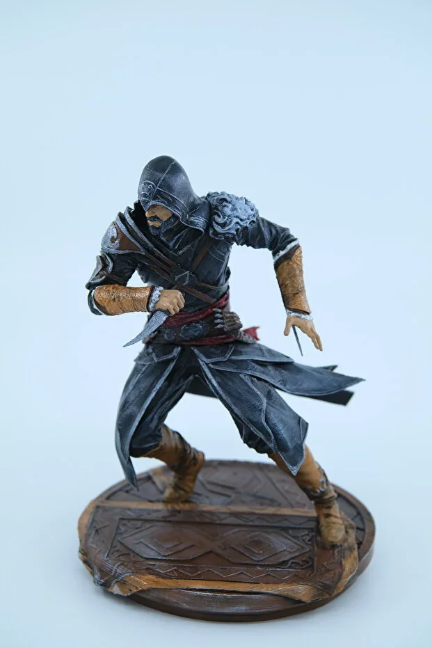  Assassin’s Creed Ezio Auditore Figür 20 cm - Koleksiyonluk Gamer Figür