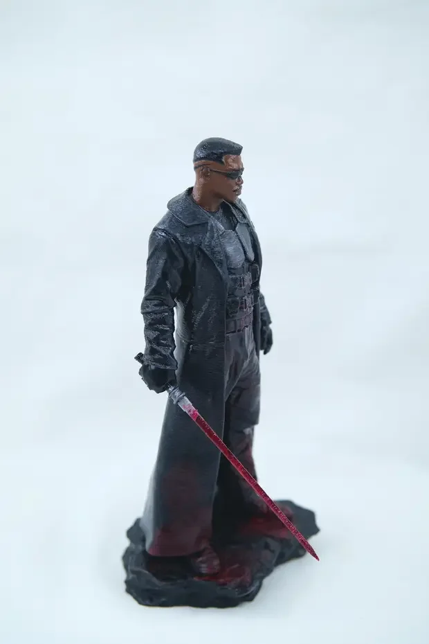 Blade Vampir Avcısı Figür 20 cm – El Yapımı figür
