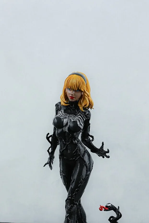 Gwenom Heykel | 25cm El Boyaması Gwen Stacy Venom Figür | Marvel Comics 3D Baskılı Koleksiyonluk |