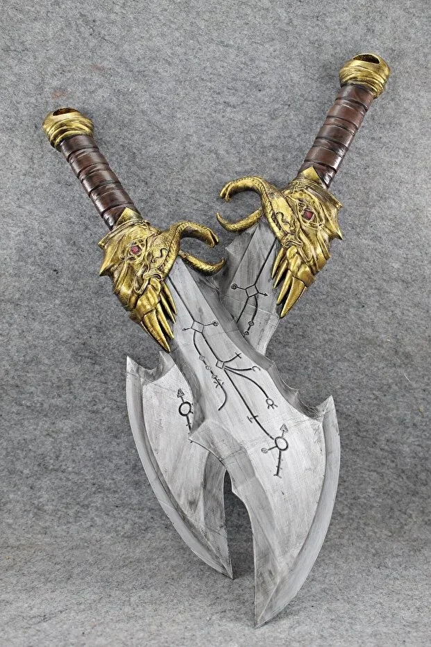 Kaos Kılıçları 45 Cm Kratos God Of War Blades Of Chaos Figür (oyuncak Değildir)