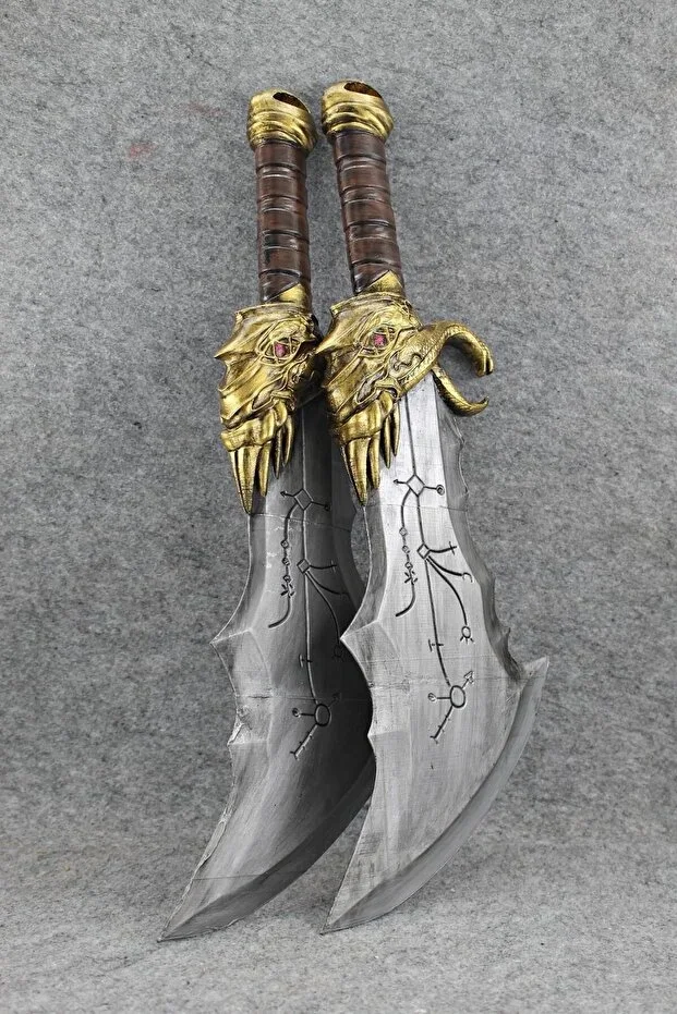 Kaos Kılıçları 45 Cm Kratos God Of War Blades Of Chaos Figür (oyuncak Değildir)